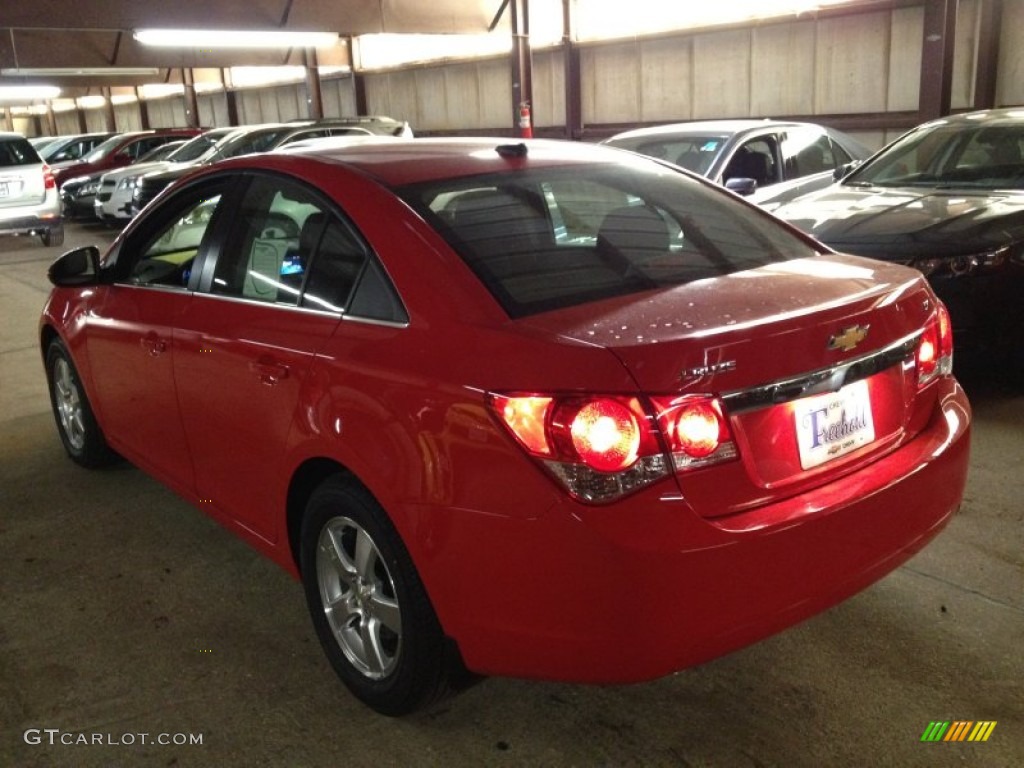 2014 Cruze LT - Red Hot / Jet Black/Sport Red photo #4