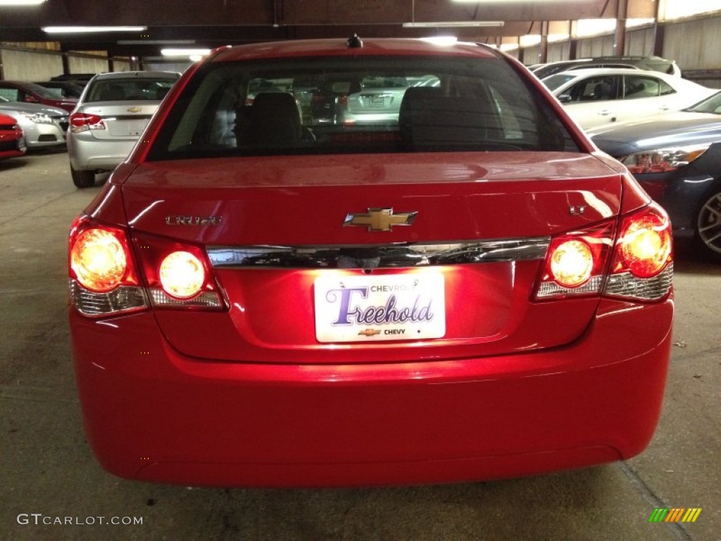 2014 Cruze LT - Red Hot / Jet Black/Sport Red photo #5