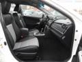 Super White - Camry SE Photo No. 21