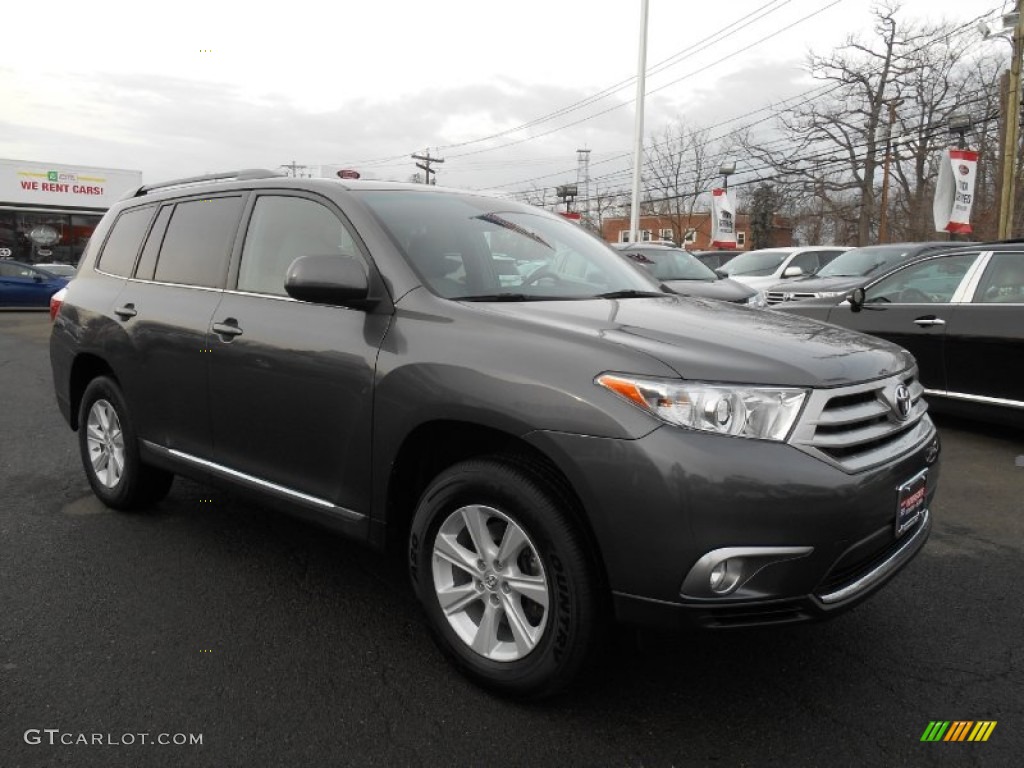 2012 Highlander V6 4WD - Magnetic Gray Metallic / Ash photo #3