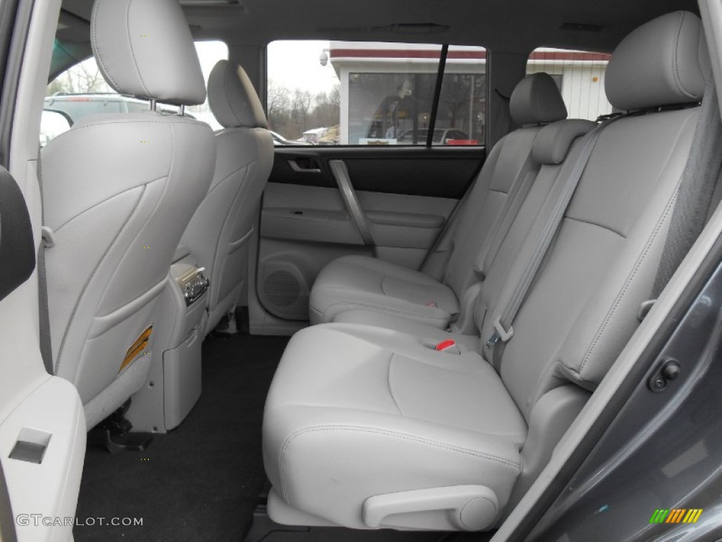 2012 Highlander V6 4WD - Magnetic Gray Metallic / Ash photo #17