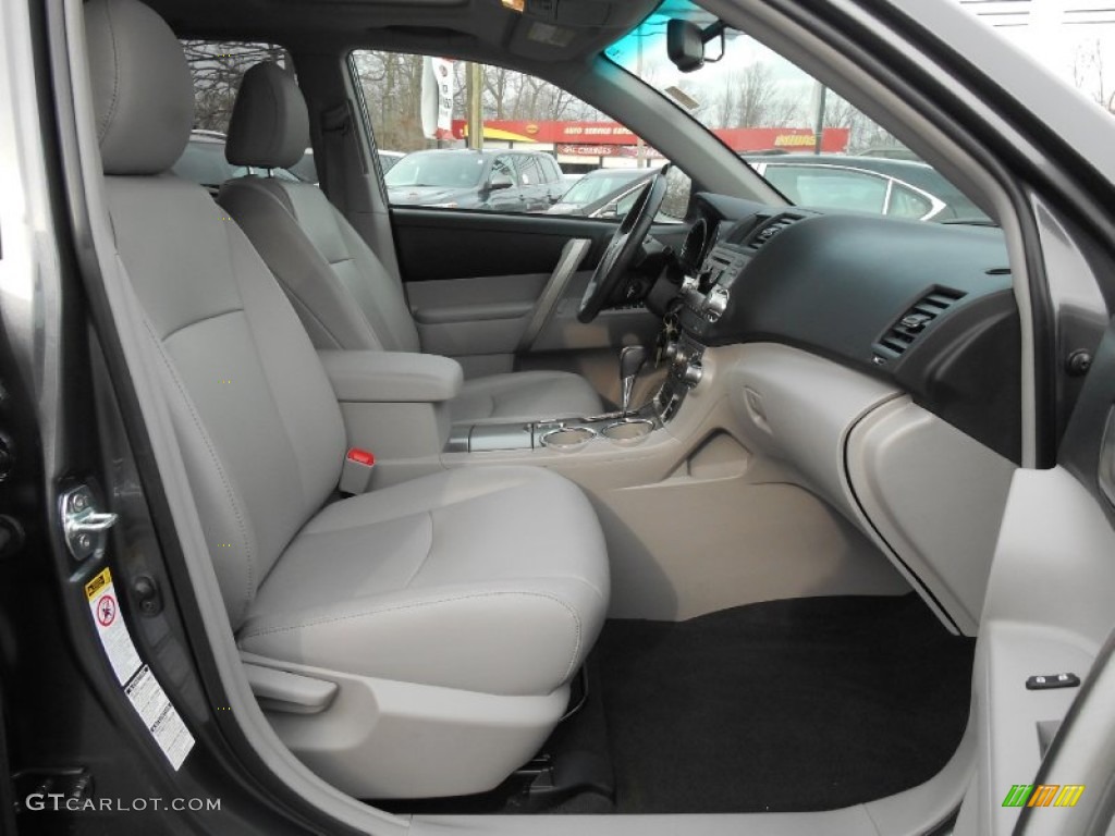 2012 Highlander V6 4WD - Magnetic Gray Metallic / Ash photo #22