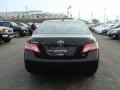Black - Camry LE Photo No. 5