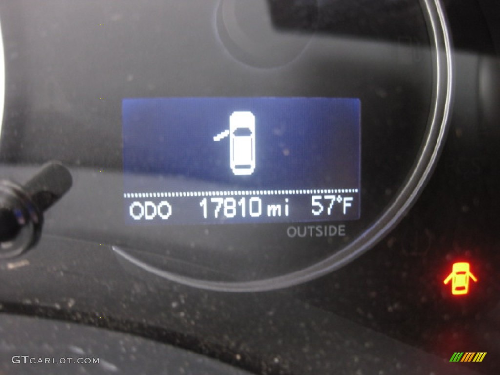 2012 CT 200h Hybrid Premium - Nebula Gray Pearl / Black photo #9