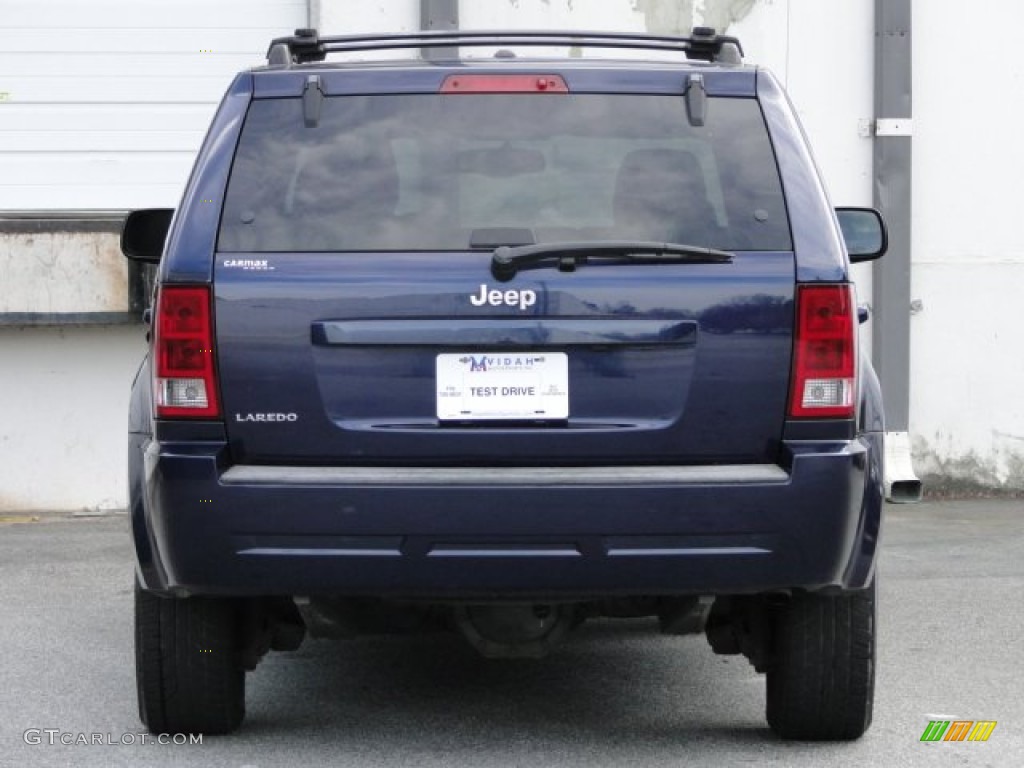 2006 Grand Cherokee Laredo - Midnight Blue Pearl / Medium Slate Gray photo #13