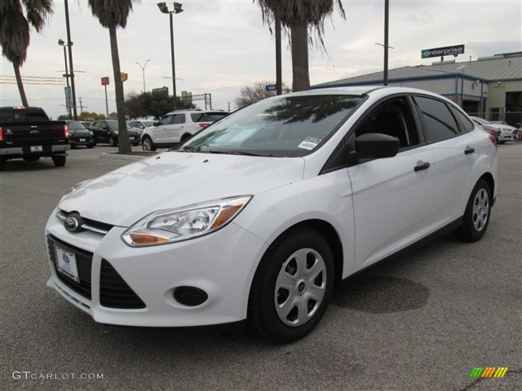 2014 Focus S Sedan - Oxford White / Charcoal Black photo #1