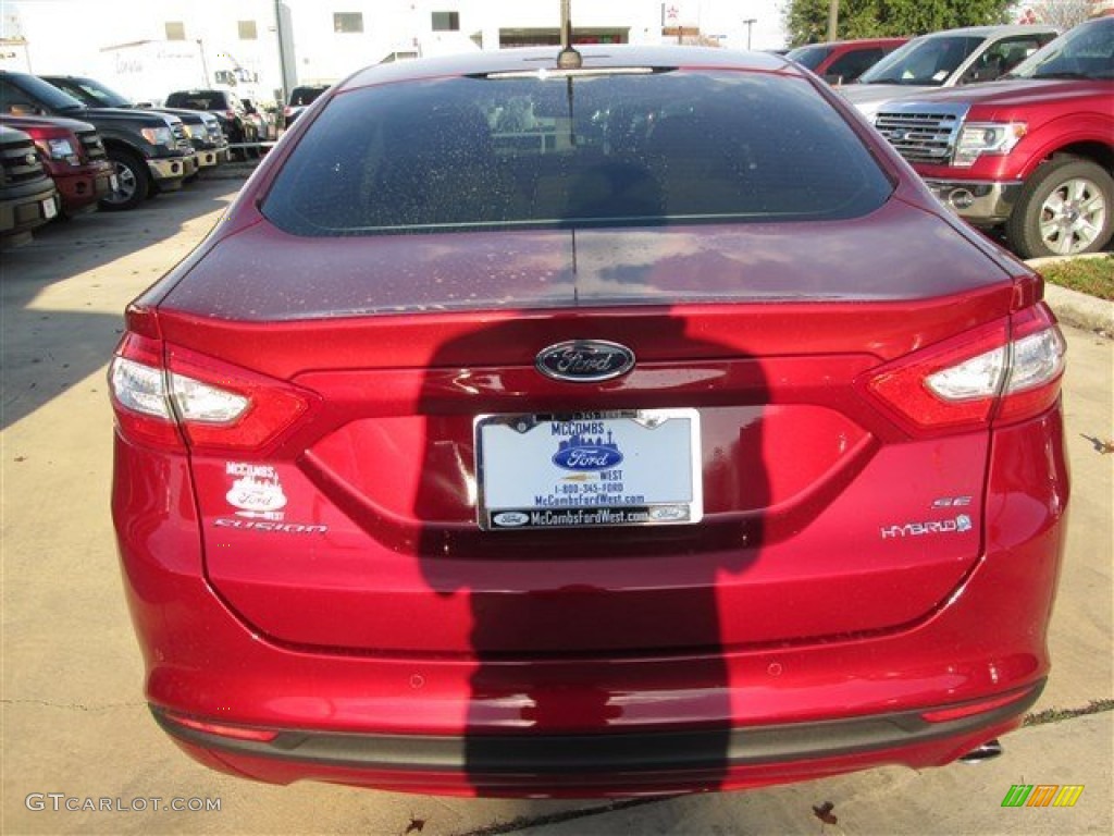 2014 Fusion Hybrid SE - Ruby Red / Dune photo #4