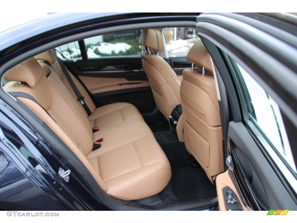 2013 BMW 7 Series 750i xDrive Sedan Rear Seat Photo #89083782