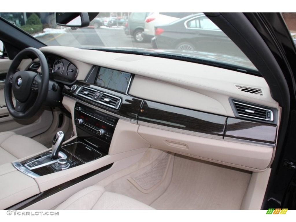 2013 7 Series 740i Sedan - Carbon Black Metallic / Oyster photo #25