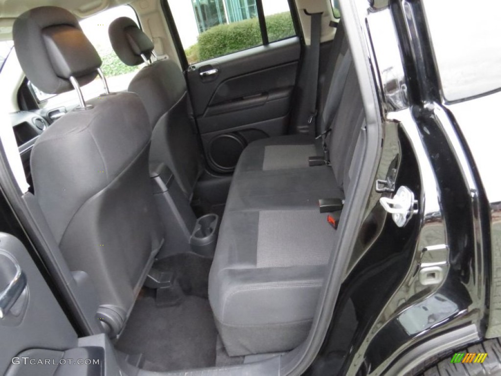 2013 Jeep Compass Sport Rear Seat Photo #89088435