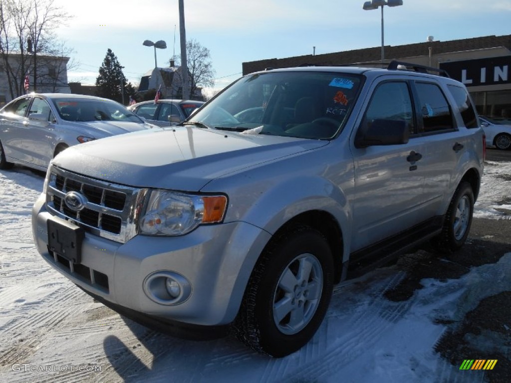 2012 Escape XLT V6 4WD - Ingot Silver Metallic / Stone photo #6