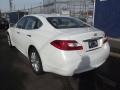 Moonlight White - M 37x AWD Sedan Photo No. 4