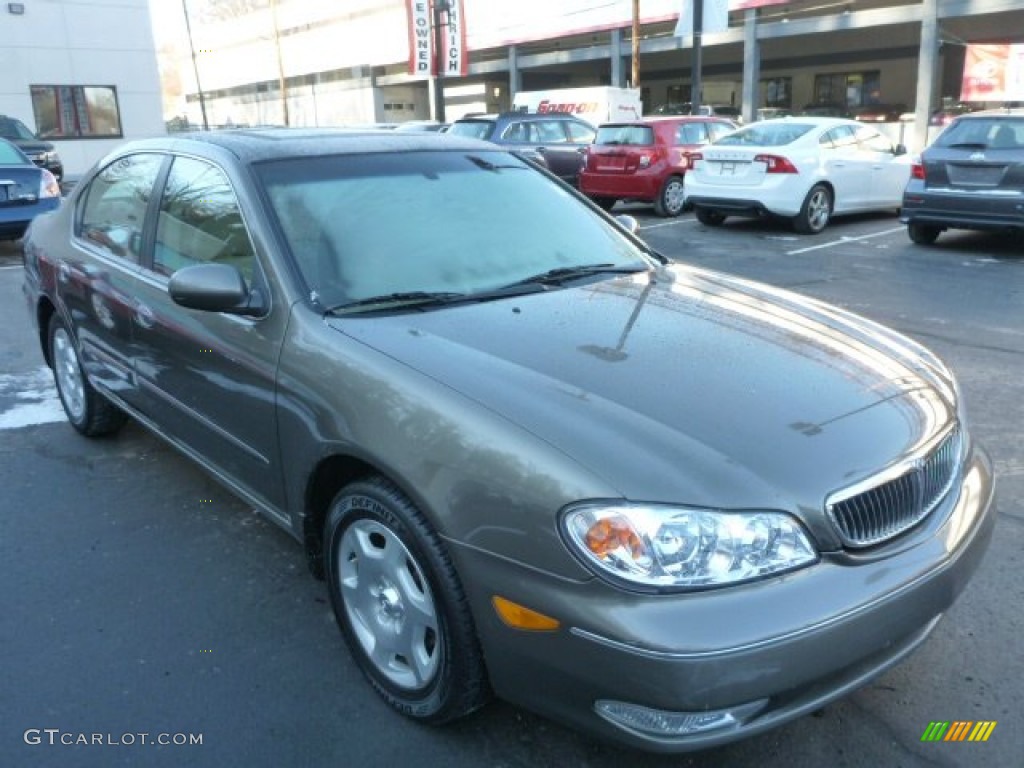 2001 I 30 Sedan - Autumn Bronze / Beige photo #1