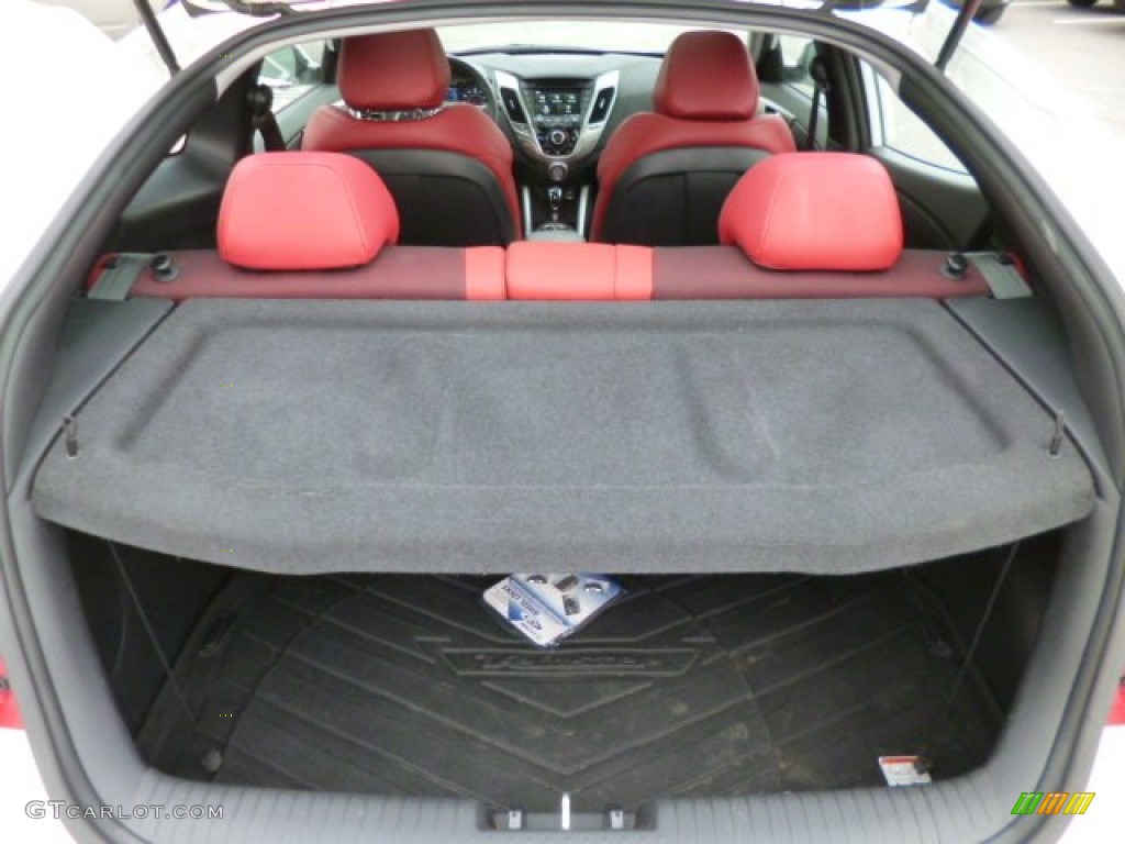2012 Hyundai Veloster Standard Veloster Model Trunk Photo #89096138