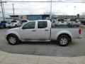 2011 Radiant Silver Metallic Nissan Frontier SV Crew Cab 4x4  photo #8