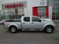 2011 Radiant Silver Metallic Nissan Frontier SV Crew Cab 4x4  photo #12