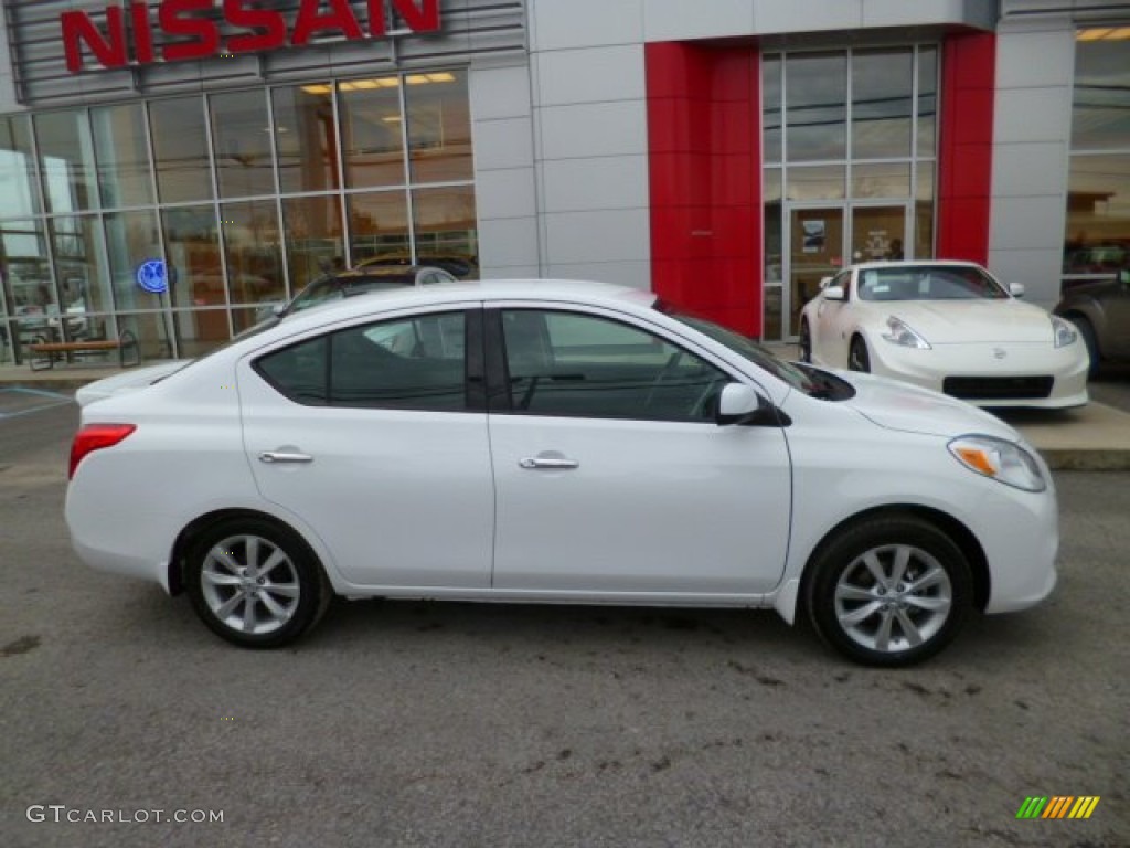 Fresh Powder White 2014 Nissan Versa 1.6 SL Sedan Exterior Photo #89097962