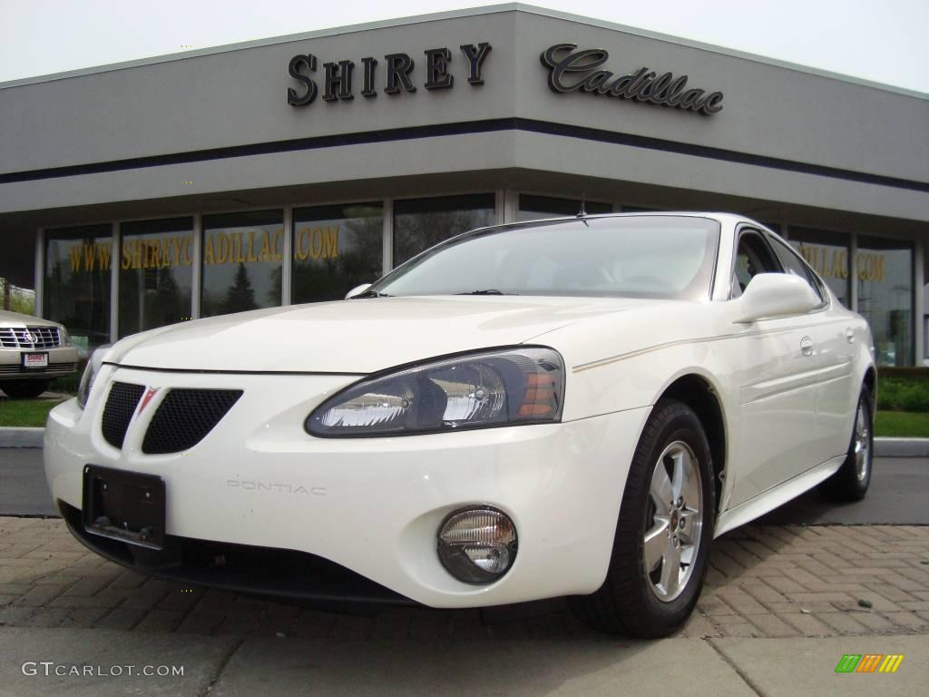 2005 Grand Prix GT Sedan - Ivory White / Dark Pewter photo #1