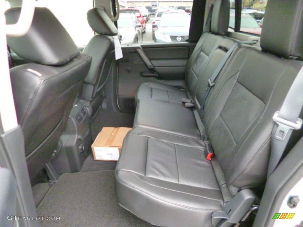 2014 Nissan Titan SL Crew Cab 4x4 Rear Seat Photo #89100376