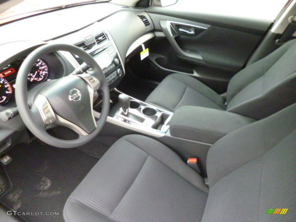 Charcoal Interior 2014 Nissan Altima 2.5 S Photo #89101622