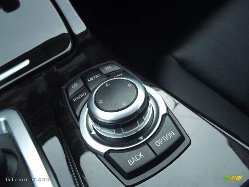 2011 5 Series 535i xDrive Sedan - Dark Graphite Metallic / Black photo #40
