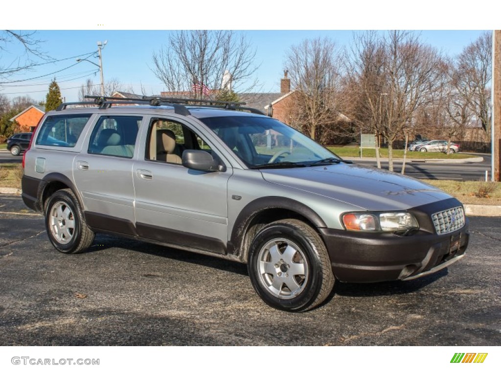 Silver Metallic 2004 Volvo XC70 AWD Exterior Photo #89103386