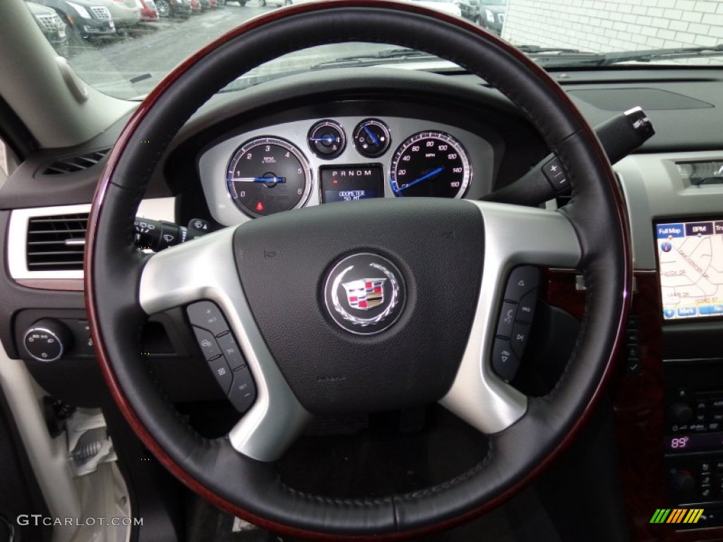 2014 Cadillac Escalade Luxury AWD Ebony/Ebony Steering Wheel Photo #89103458