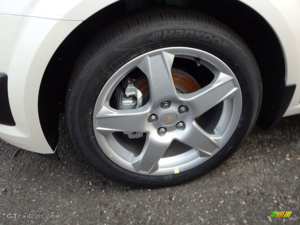2014 Chevrolet Sonic LTZ Hatchback Wheel Photo #89104433