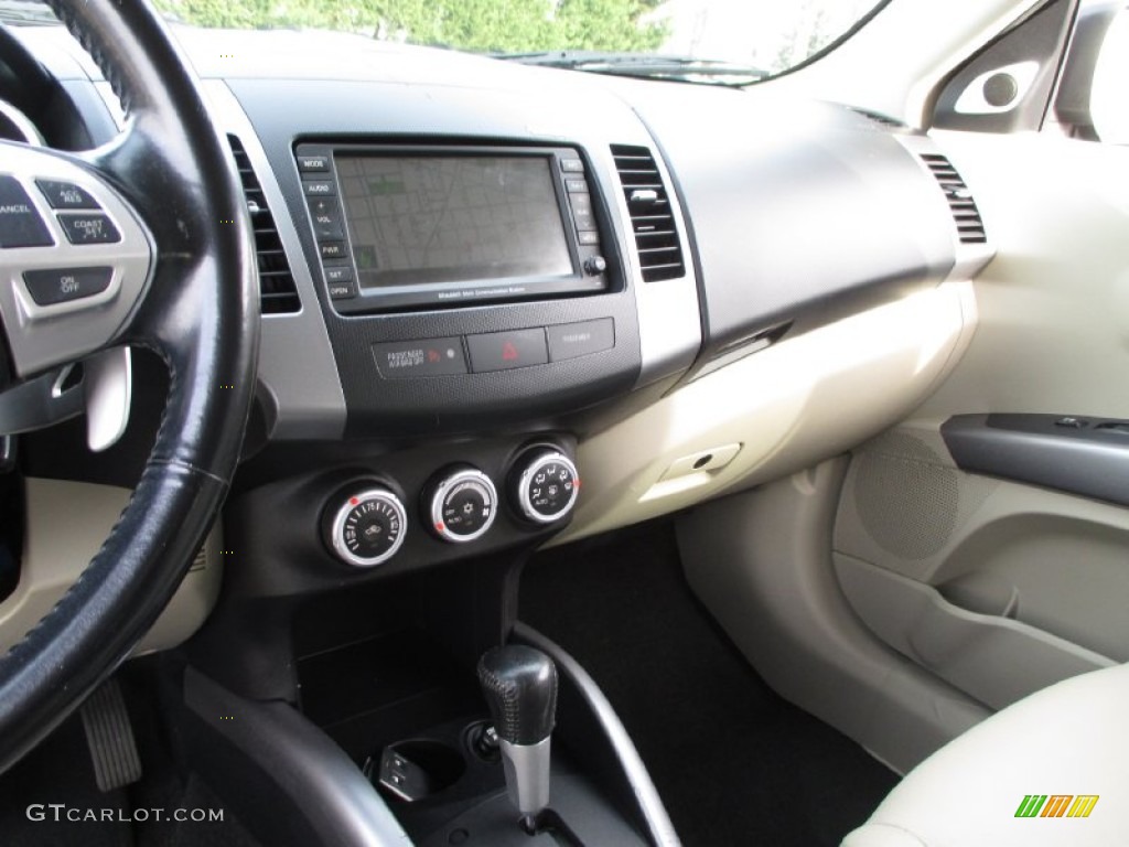2007 Outlander XLS 4WD - Deep Blue Metallic / Beige photo #13
