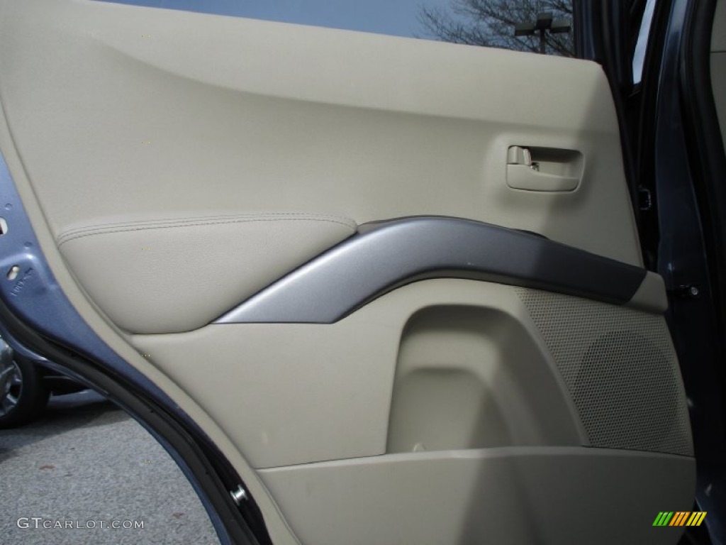 2007 Outlander XLS 4WD - Deep Blue Metallic / Beige photo #25