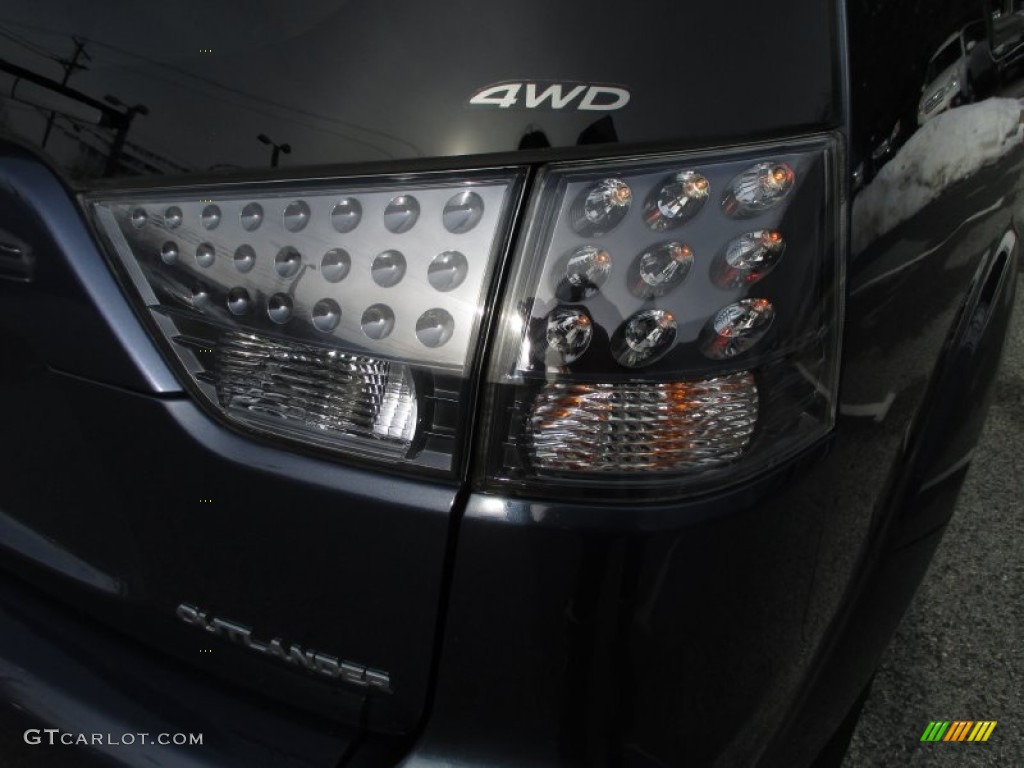 2007 Outlander XLS 4WD - Deep Blue Metallic / Beige photo #31