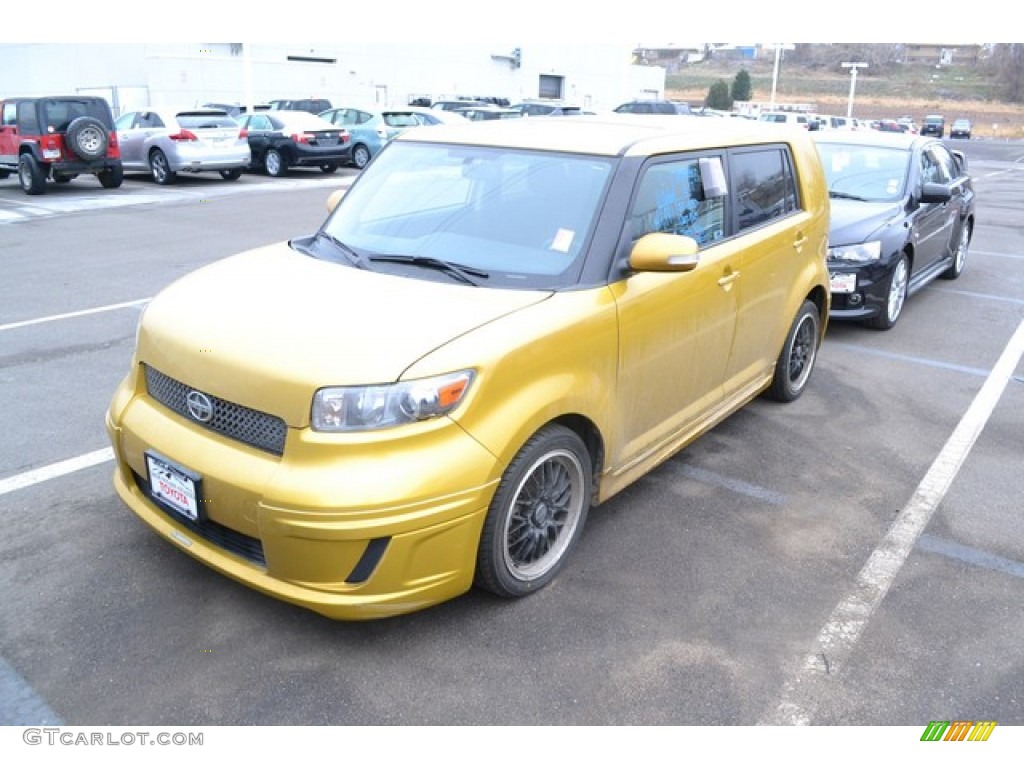 2008 xB  - Gold Rush Mica / Dark Gray photo #4