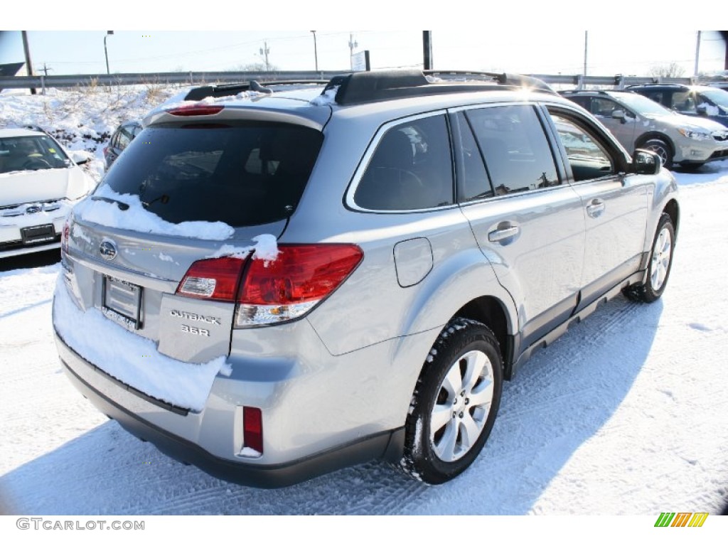 2011 Outback 3.6R Limited Wagon - Graphite Gray Metallic / Off Black photo #6