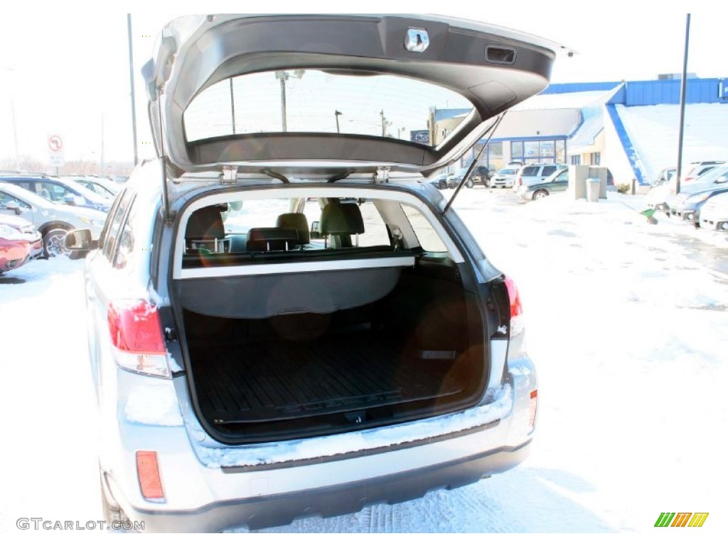 2011 Outback 3.6R Limited Wagon - Graphite Gray Metallic / Off Black photo #8