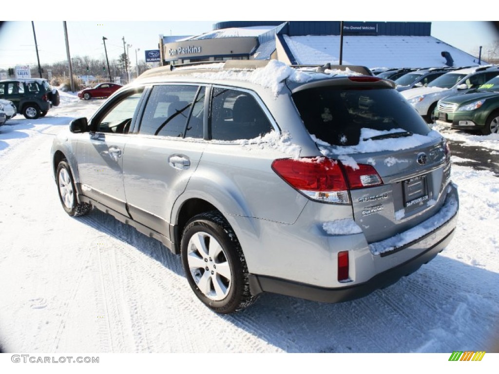 2011 Outback 3.6R Limited Wagon - Graphite Gray Metallic / Off Black photo #10
