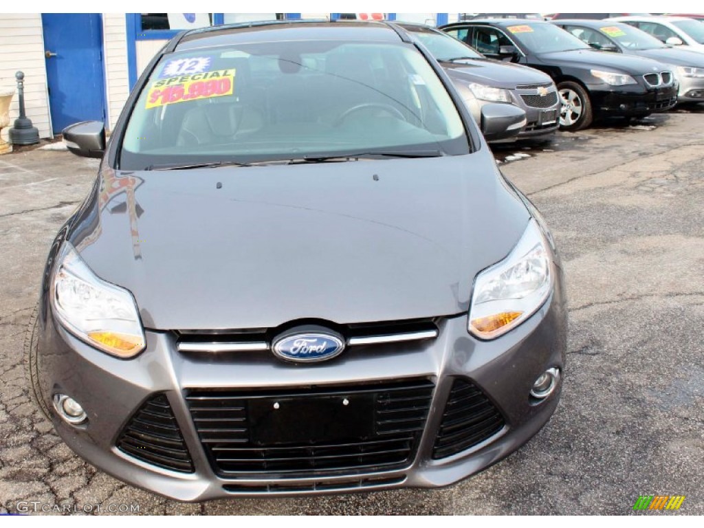2012 Focus SEL 5-Door - Sterling Grey Metallic / Charcoal Black photo #2