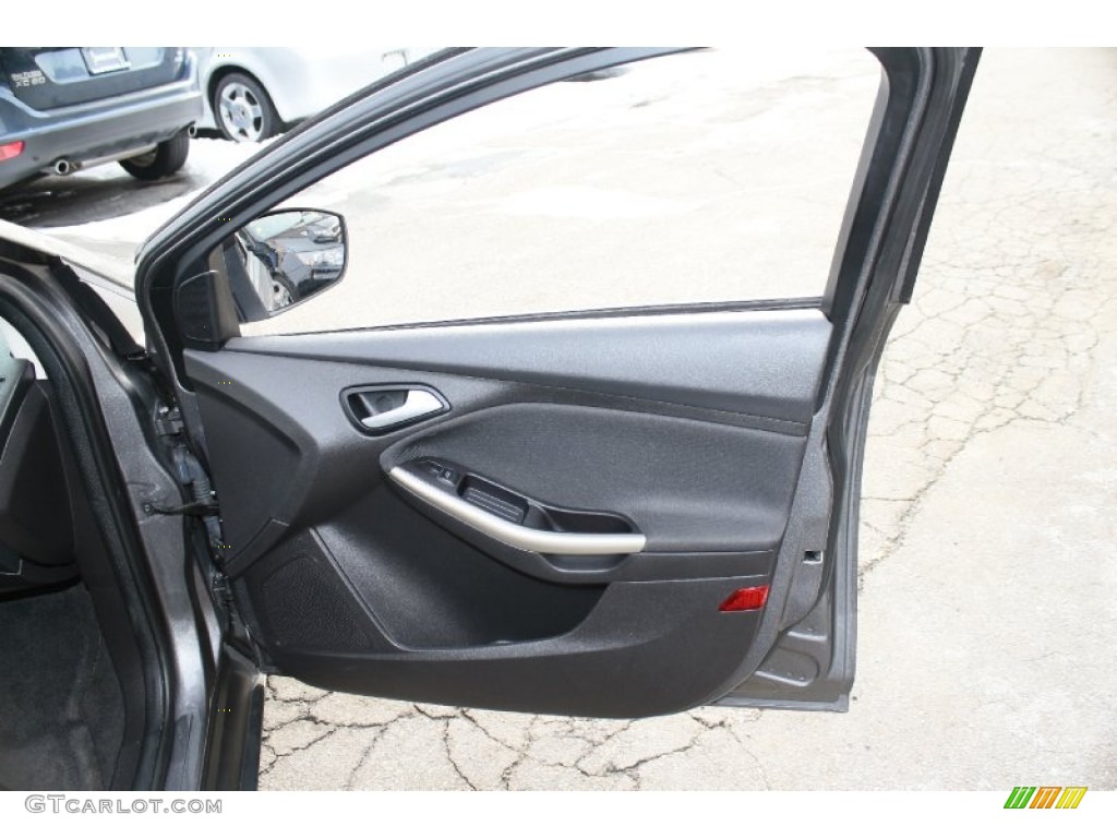 2012 Focus SEL 5-Door - Sterling Grey Metallic / Charcoal Black photo #19