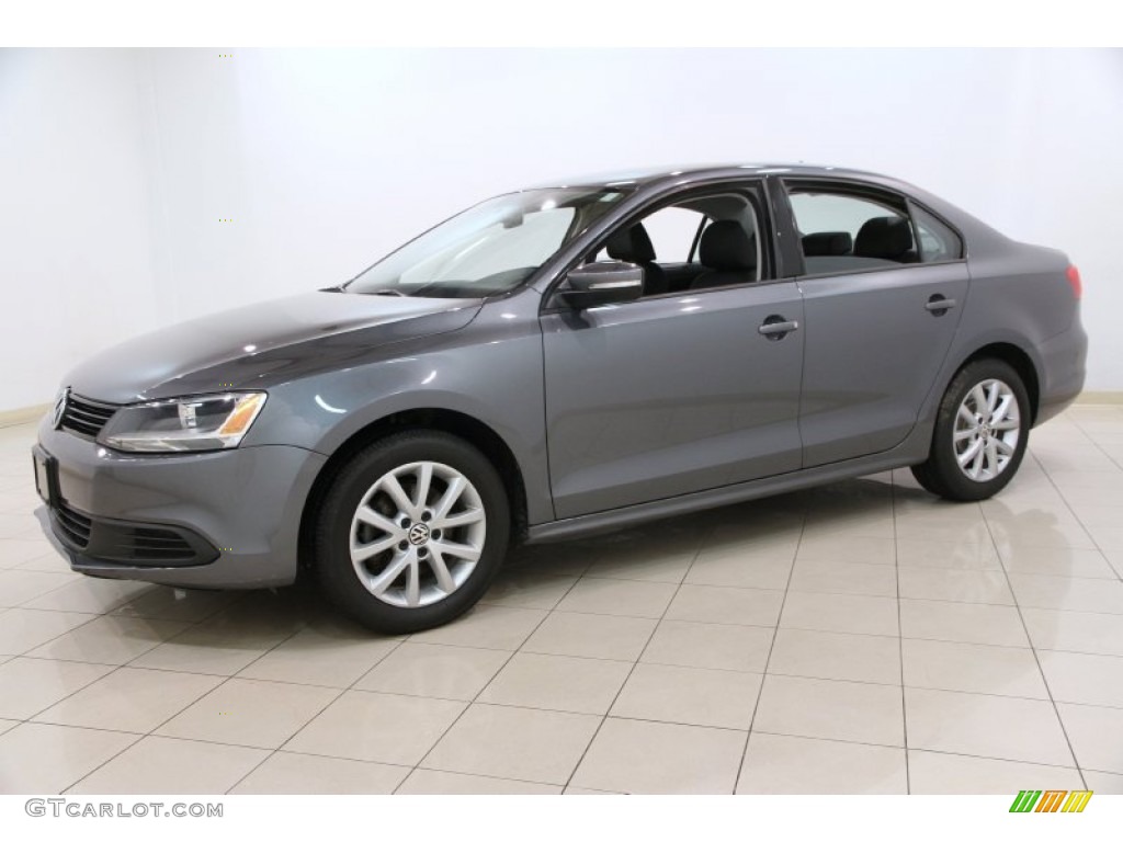 Platinum Gray Metallic 2011 Volkswagen Jetta SE Sedan Exterior Photo #89121760