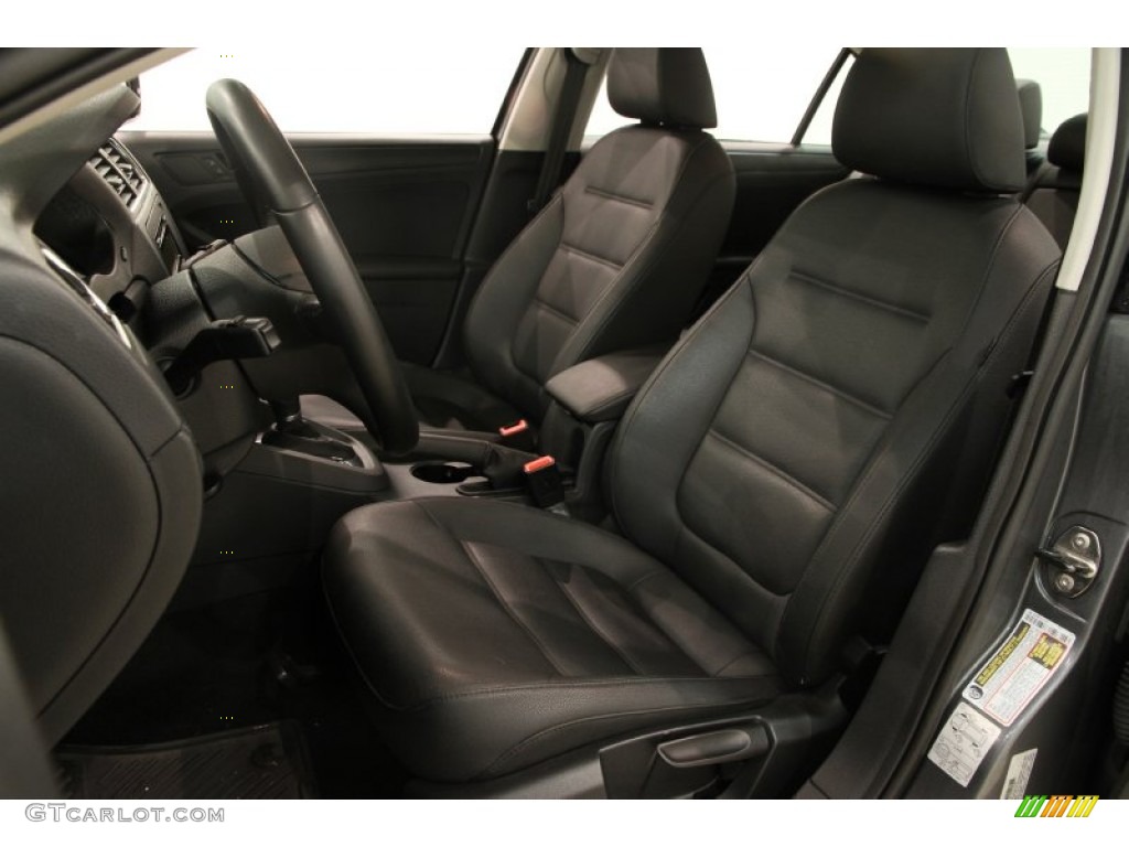 2011 Volkswagen Jetta SE Sedan Front Seat Photos