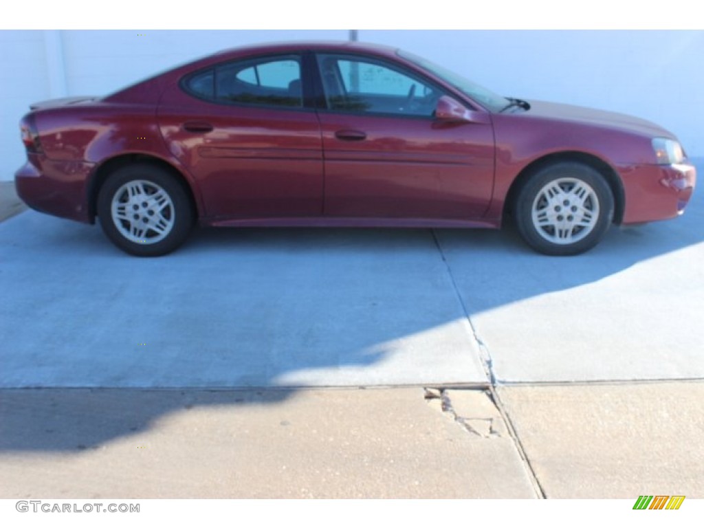 2004 Grand Prix GT Sedan - Sport Red Metallic / Dark Pewter photo #4