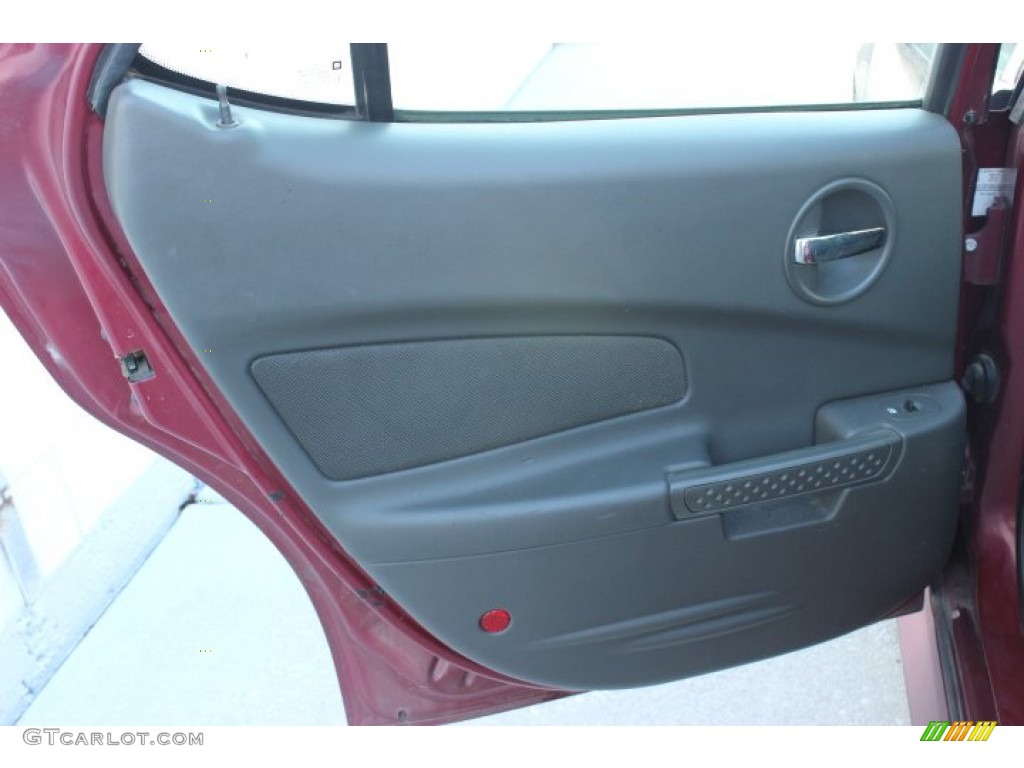 2004 Grand Prix GT Sedan - Sport Red Metallic / Dark Pewter photo #12