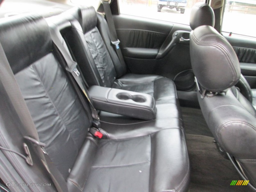 2003 L Series L300 Sedan - Black / Black photo #16