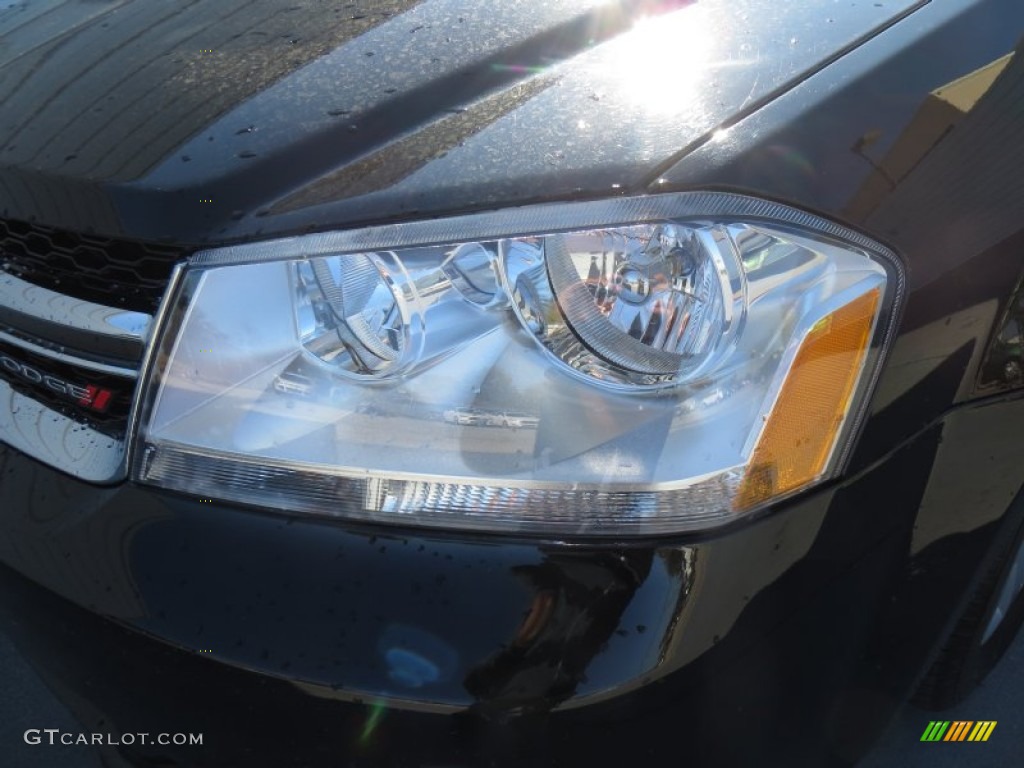 2013 Avenger SE - Black / Black photo #9