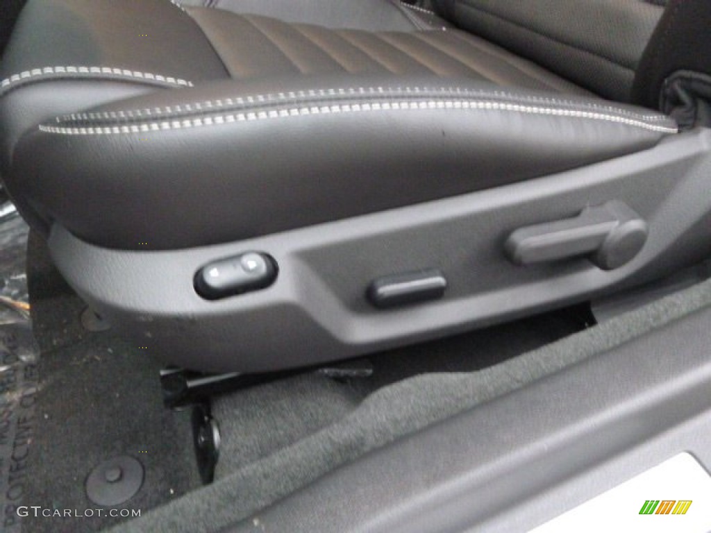 2014 Mustang GT Premium Convertible - Deep Impact Blue / Charcoal Black photo #14
