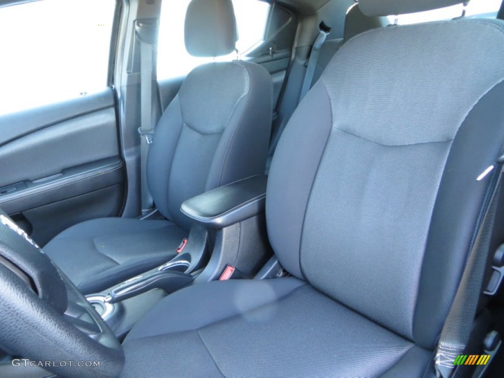 2013 Avenger SE - Black / Black photo #35
