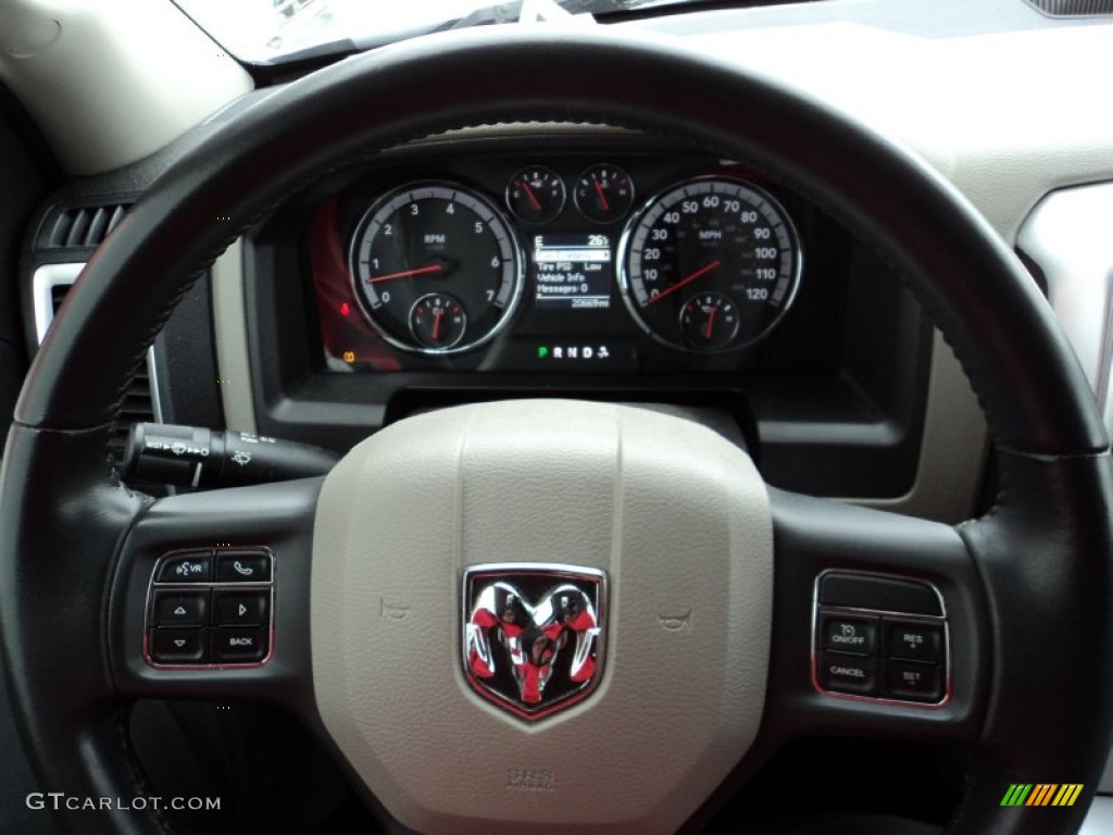 2012 Ram 1500 Big Horn Crew Cab 4x4 - Bright Silver Metallic / Dark Slate Gray/Medium Graystone photo #7