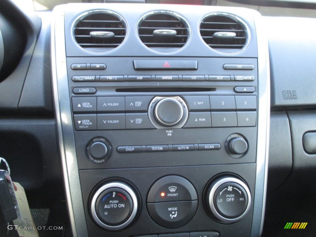 2011 Mazda CX-7 i Touring Controls Photo #89132981