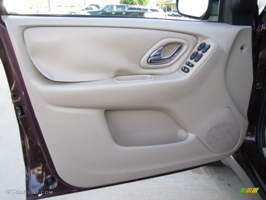 2002 Mazda Tribute ES V6 Door Panel Photos