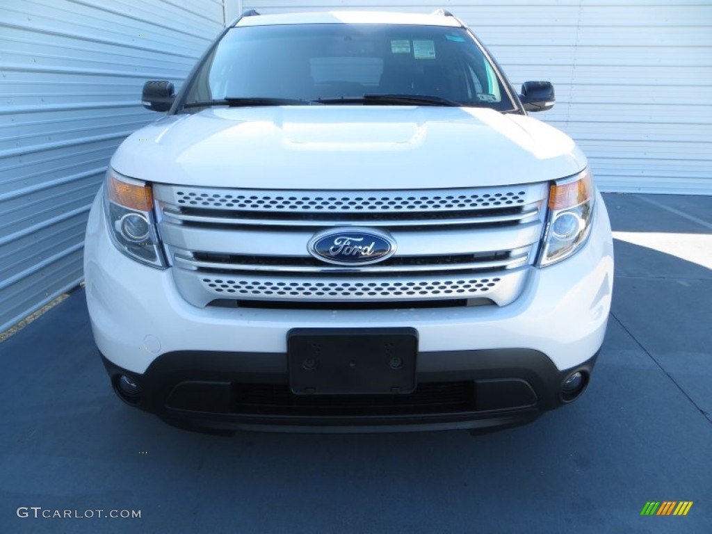 2014 Explorer XLT - White Platinum / Charcoal Black photo #8