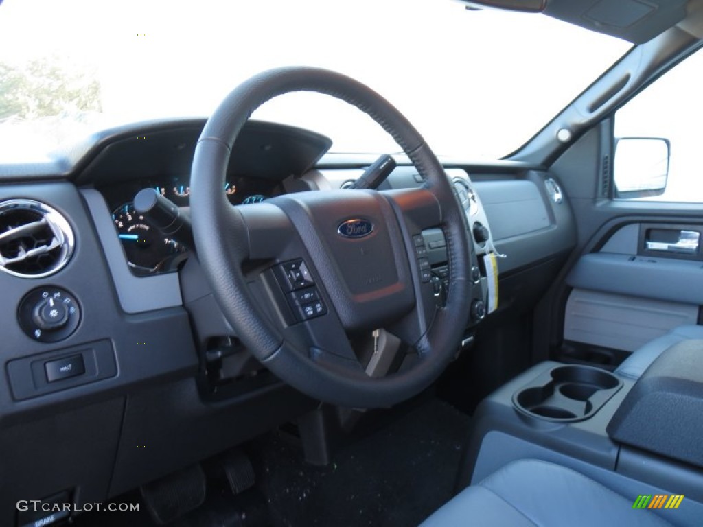 2014 F150 XLT SuperCrew - Blue Jeans / Steel Grey photo #27